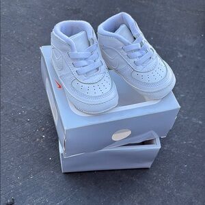 Nike White Sneakers Iconic Air Force 1 Design